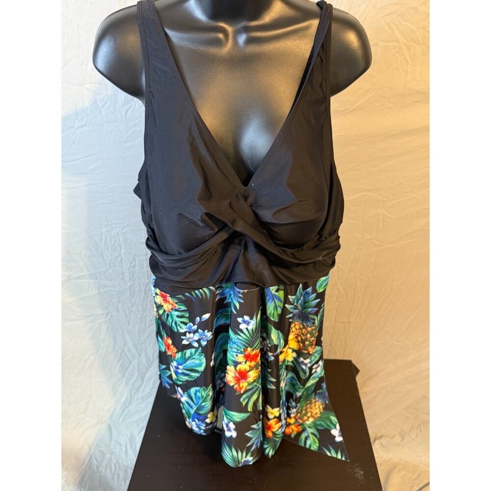 Daci Women’s Plus Size Tropical Swimsuit Swimdress 18W 1X Floral Vacation Beach